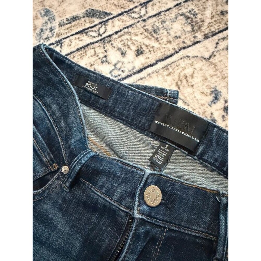 White House black market mid rise bootcut jeans sz 2 - Picture 4 of 4